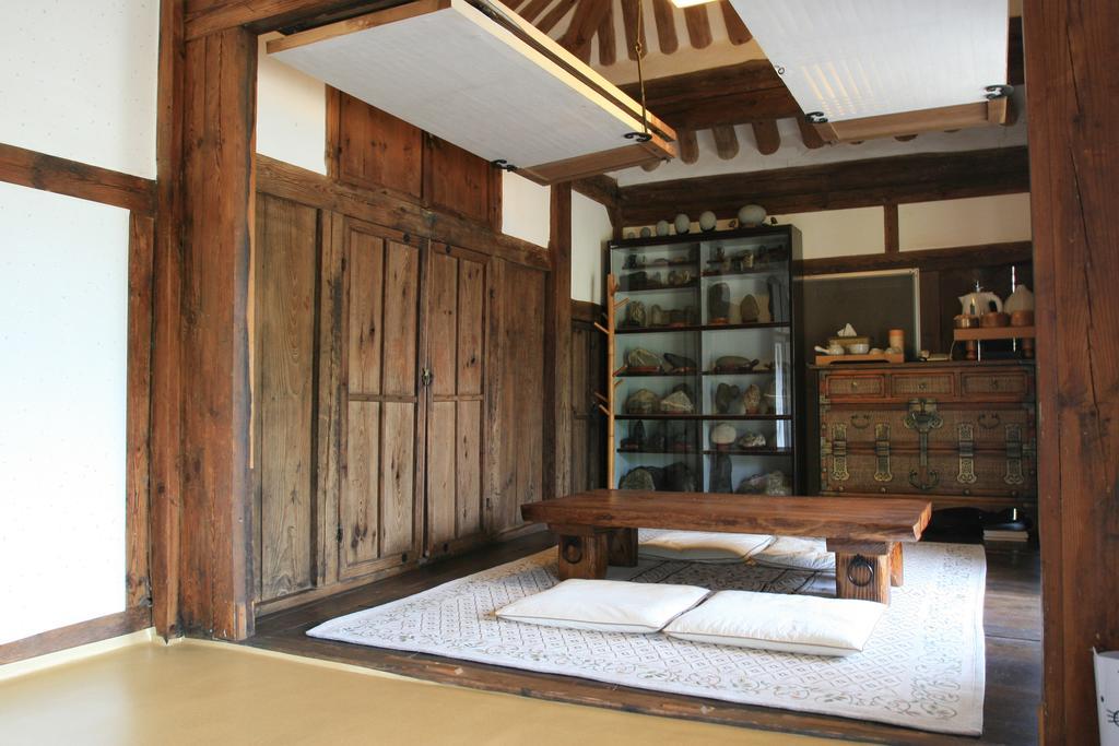 Jinrae Lee'S Traditional House Boseong Экстерьер фото